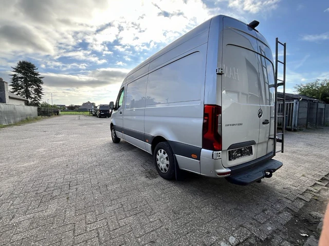 Mercedes sprinter, 2023 - afbeelding 30 van  32