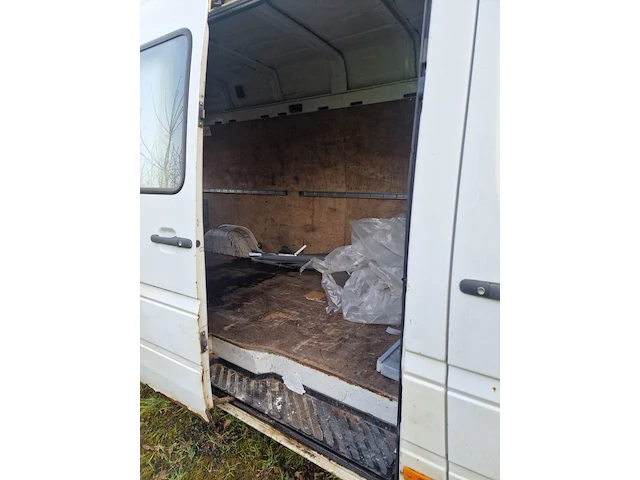 Mercedes sprinter 311 cdi-d - afbeelding 15 van  28