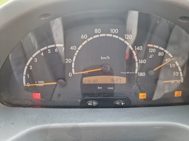 Mercedes sprinter 311 cdi-d - afbeelding 25 van  28