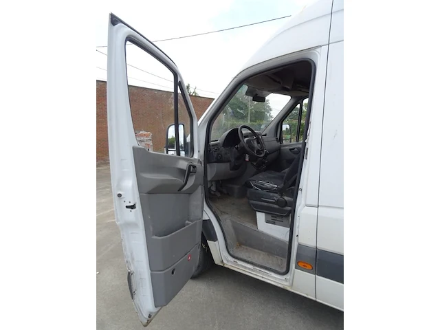 Mercedes sprinter cdi 311 - afbeelding 24 van  28