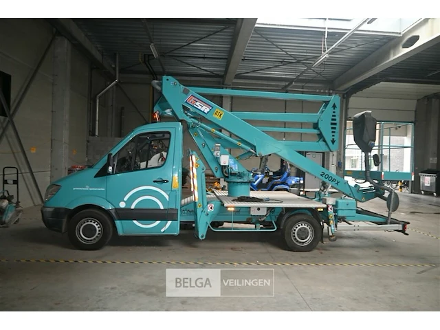 Mercedes sprinter lichte vrachtwagen met gsr hoogwerker - afbeelding 5 van  30
