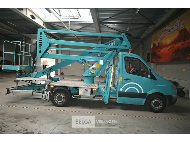 Mercedes sprinter lichte vrachtwagen met gsr hoogwerker - afbeelding 19 van  30
