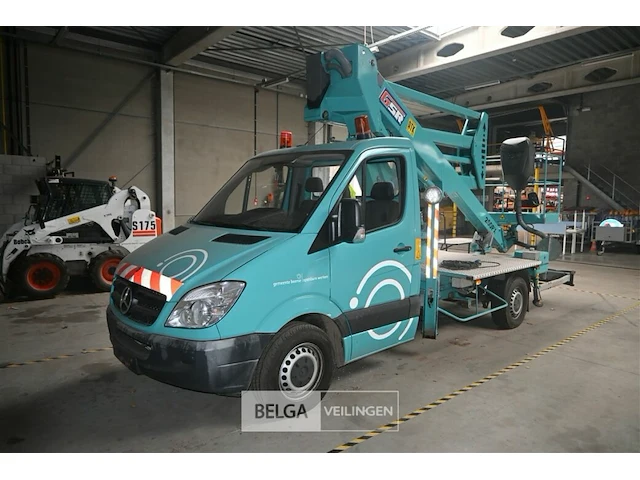 Mercedes sprinter lichte vrachtwagen met gsr hoogwerker - afbeelding 12 van  30