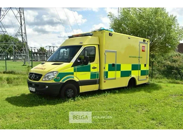 Mercedes sprinter ombouw ambulance euro 5 - afbeelding 1 van  1