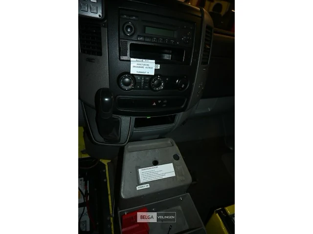 Mercedes sprinter ziekenwagen - afbeelding 13 van  33