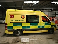 Mercedes sprinter ziekenwagen - afbeelding 21 van  33