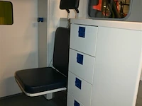 Mercedes sprinter ziekenwagen - afbeelding 23 van  33