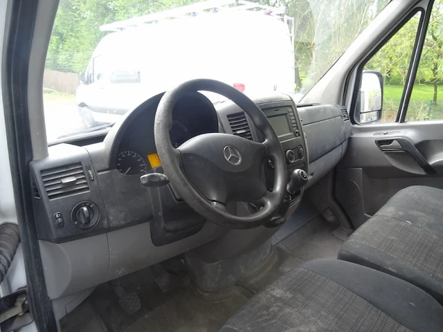 Mercedes sprinter - afbeelding 24 van  27
