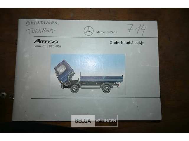 Mercedes technische hulpverleningsvrachtwagen - afbeelding 26 van  38