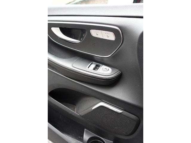 Mercedes v-klasse - afbeelding 4 van  30