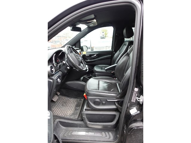 Mercedes v-klasse - afbeelding 27 van  30