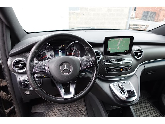 Mercedes v-klasse - afbeelding 28 van  30