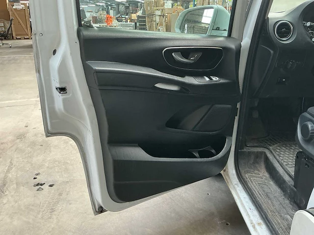 Mercedes vito - afbeelding 31 van  33