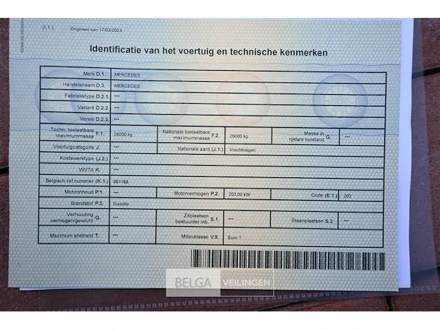 Mercedes vrachtwagen met ajk haakarmsysteem - afbeelding 4 van  23