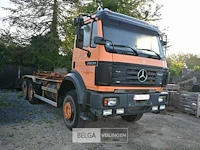 Mercedes vrachtwagen met ajk haakarmsysteem - afbeelding 9 van  23