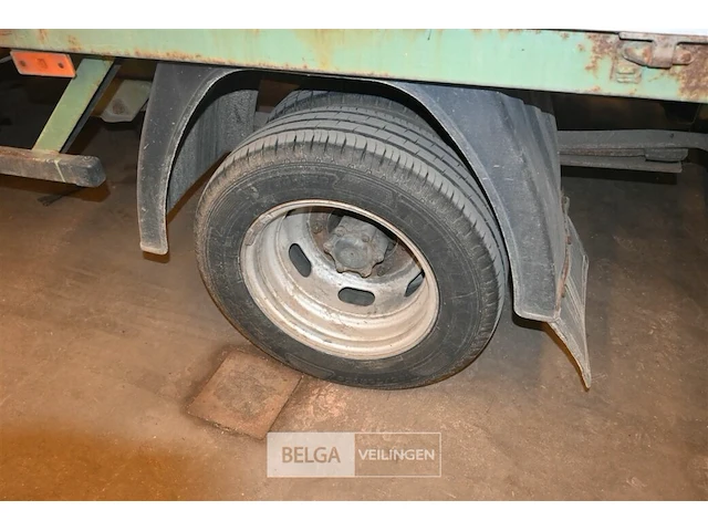 Mercedes vrachtwagen met autolaadkraan - afbeelding 31 van  31