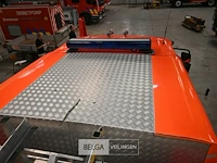Mercedes vrachtwagen met multifunctionele autopomp brandweer - afbeelding 2 van  42