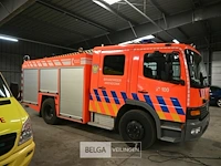 Mercedes vrachtwagen met multifunctionele autopomp brandweer - afbeelding 29 van  42