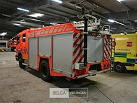 Mercedes vrachtwagen met multifunctionele autopomp brandweer - afbeelding 35 van  42