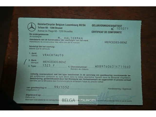 Mercedes vrachtwagen met multifunctionele autopomp brandweer - afbeelding 27 van  44