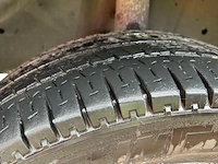 Mercedes vrachtwagen - afbeelding 2 van  13