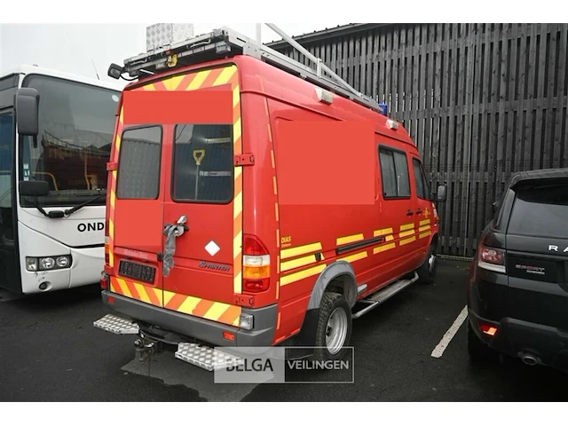 Mercedes vrachtwagen/duikerswagen - afbeelding 8 van  22