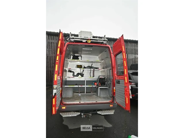 Mercedes vrachtwagen/duikerswagen - afbeelding 14 van  22