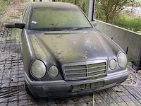 Mercedes - afbeelding 2 van  8