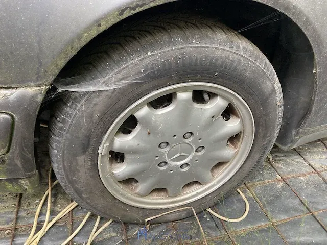 Mercedes - afbeelding 5 van  8
