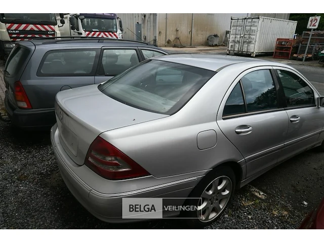 Mercedes - afbeelding 4 van  7