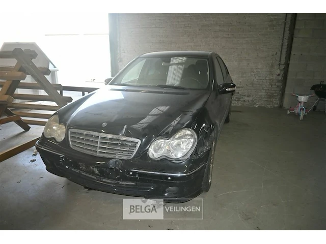 Mercedes - afbeelding 8 van  12