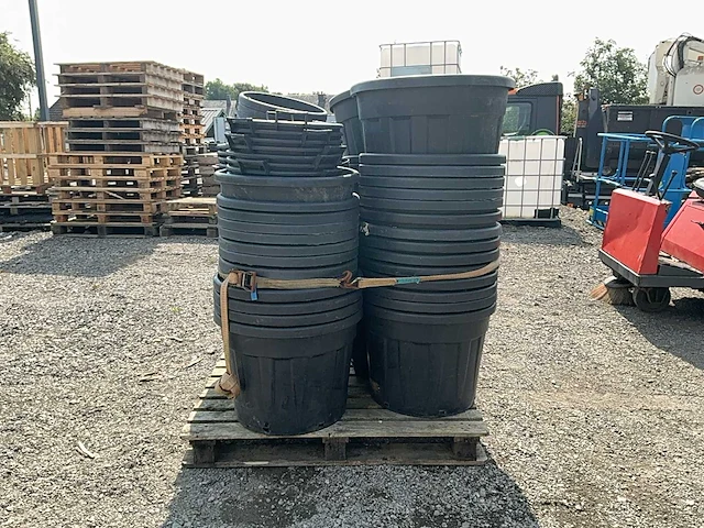 Merk onbekend verschillende diameters bloembak - afbeelding 7 van  12