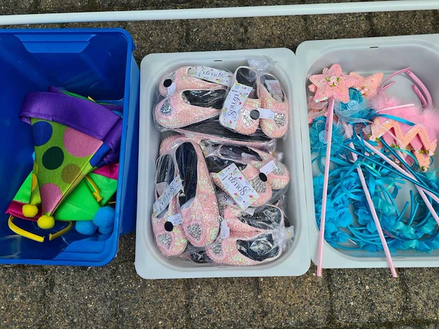 Merk souza en andere - verkleedkleren - overige kinderkleding - afbeelding 35 van  37