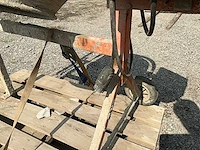 Merk unknowns betonmixer - afbeelding 2 van  11