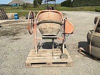 Merk unknowns betonmixer - afbeelding 10 van  11