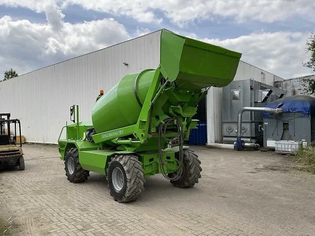 Merlo dbm3500ev zelfladende betonmixer - afbeelding 7 van  11