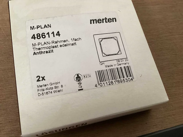 Merten m-plan afdekraam antraciet (61x) - afbeelding 2 van  2