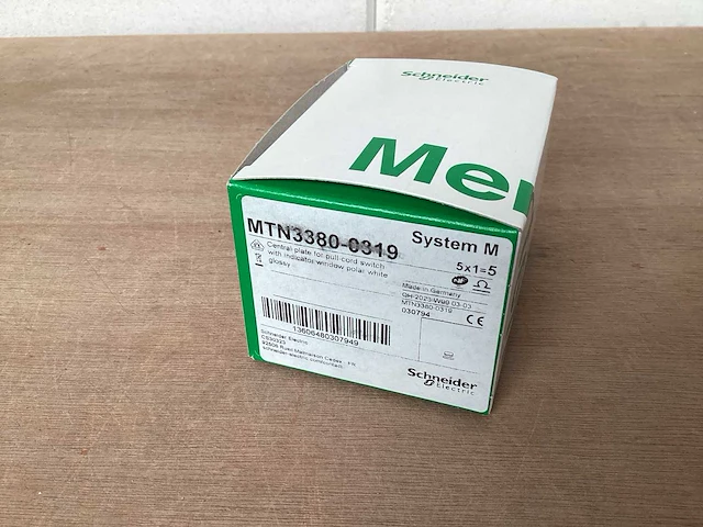 Merten system m centraalplaat trekschakelaar wit (60x) - afbeelding 4 van  4