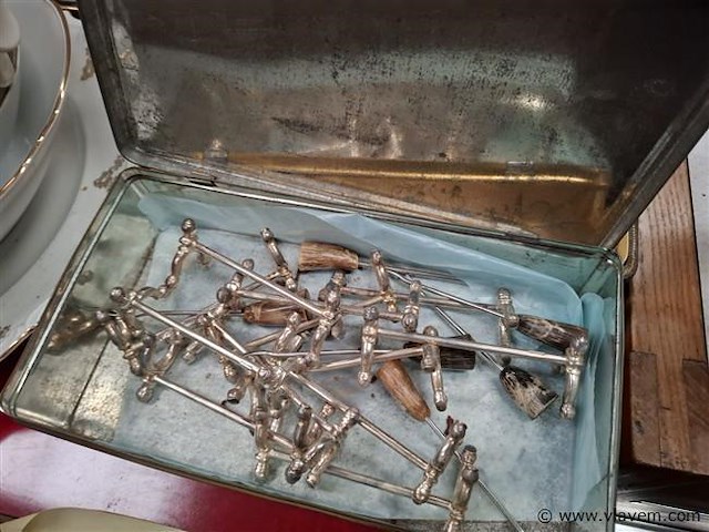 Messenleggers - afbeelding 3 van  3