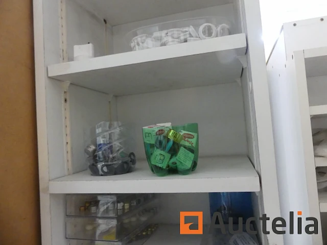 Messing fittingen, krimpslangen, veel kraanreserveonderdelen, enz. - afbeelding 30 van  36