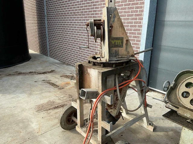 Mest mixer - afbeelding 1 van  7