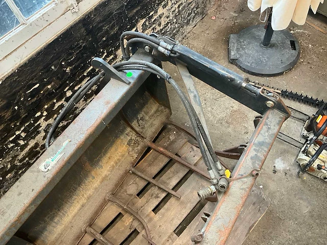 Mestklauw voor frontloader - afbeelding 5 van  6