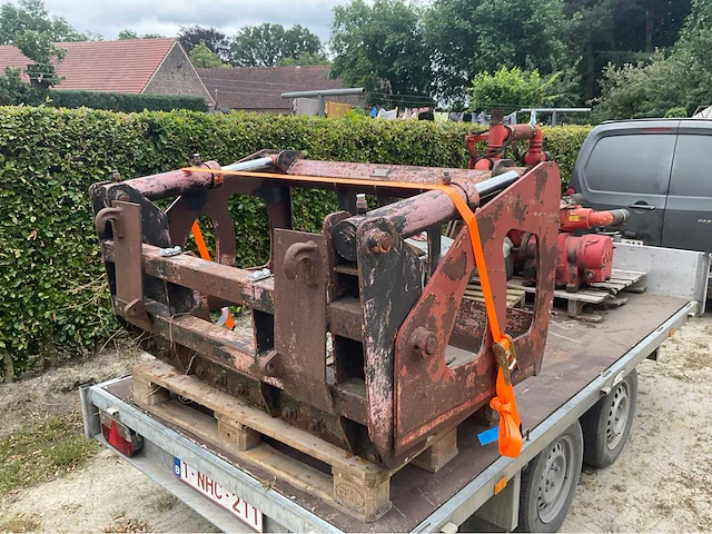 Mestklauw - afbeelding 4 van  7