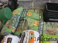 Meststof, meststof in zakken,... - afbeelding 2 van  10