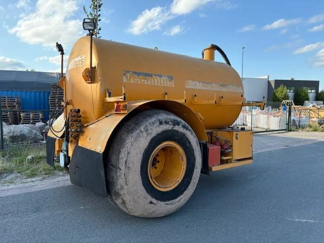 Mesttank veenhuis vmb 8000 8000l 1992 - afbeelding 1 van  1