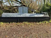 Mesttank