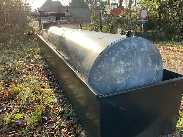 Mesttank - afbeelding 5 van  5