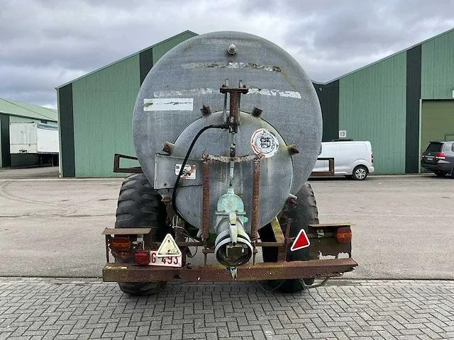 Mesttank - afbeelding 11 van  16
