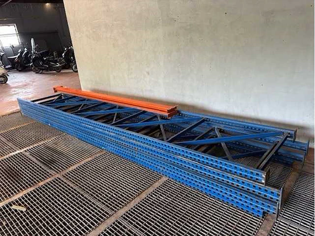 Meta - pallet racking - afbeelding 3 van  11