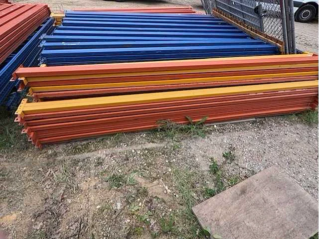 Meta - pallet stelling liggers (75x) - afbeelding 1 van  4
